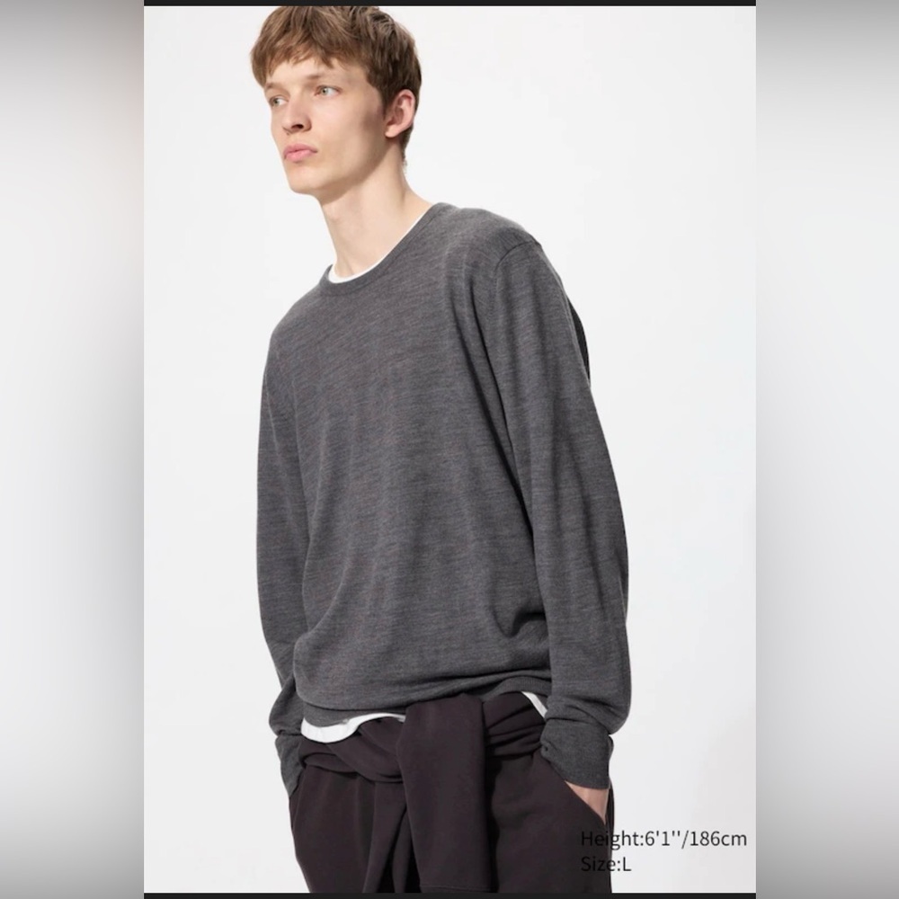 NWT Uniqlo Extra Fine Merino Crew Long Sleeve Sweater , XS